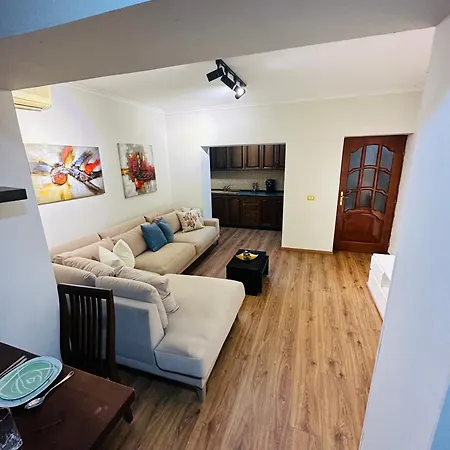 Moon Appartement Tirana